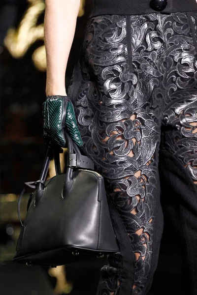 Look 188